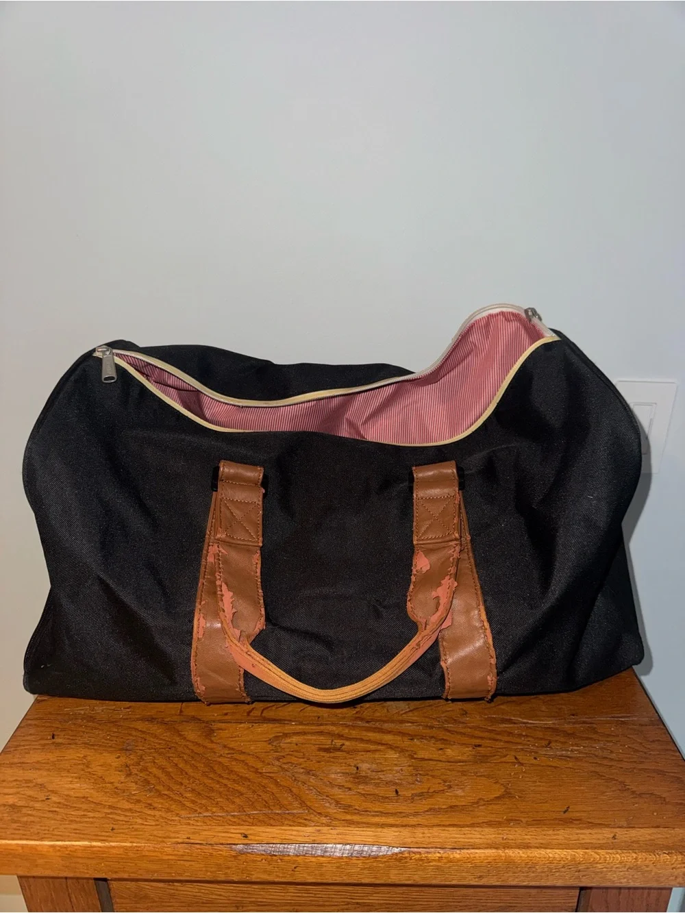 Herschel Novel Duffle Bag